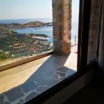 Casa Romantica Petriaí